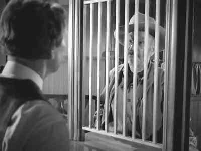That's quite a fire. - Return of the Bad Men