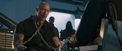 That's my resume this is my card - Fast &amp; Furious Presents: Hobbs &amp; Shaw