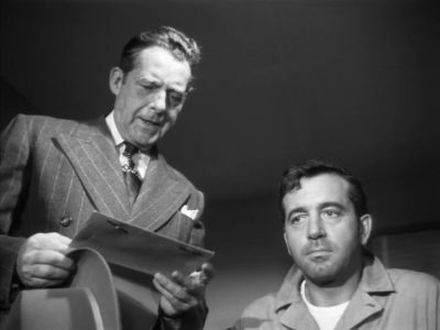 That's right left school to enlist with the engineers - Kansas City Confidential