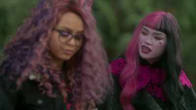 That's right.
We're friends, remember? - Monster High: The Movie