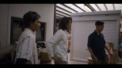 That's right. When the urushi tree is cut,
it tries to protect itself - Chasing Waves