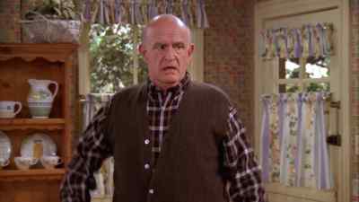 - That's right.
You don't care. - Everybody Loves Raymond