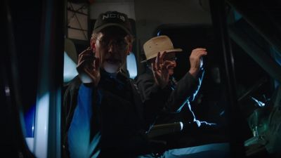 That's Russian, I think
they want us to get out. - NCIS: New Orleans