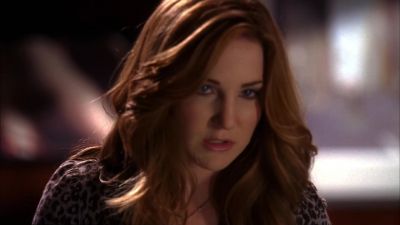 That's my shoe. - Ghost Whisperer