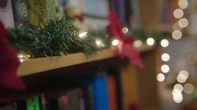 That's super cute.
Ah. - The Holiday Exchange