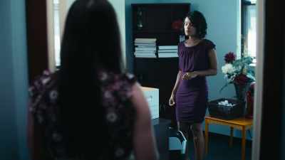 - That's surprising.
- What are you doing? - Stepmom from Hell
