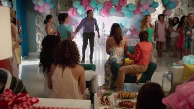 That's for tampa. - Jane the Virgin