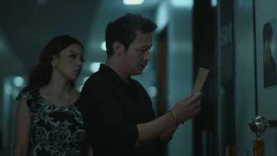That's the book he signed for you, right? - Lampas Langit