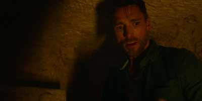 - That's the box.
That's the box from the diary! - For Love & Honey