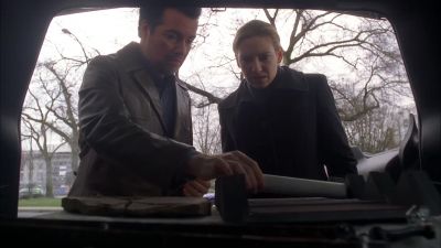 That's the crowbar? What is it? - Fringe