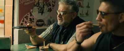 That's the guy who
had the GPS beacon? - Den of Thieves 2: Pantera