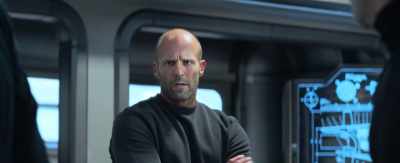 That's the meg.
We need to get there. Now. - The Meg