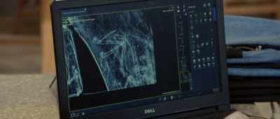 -That's the radius there.
-[man speaking Arabic] - Secrets of the Saqqara Tomb