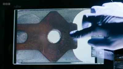 That's the three millimetre sample?
That's the three millimetre sample, - Secrets of Size: Atoms to Supergalaxies