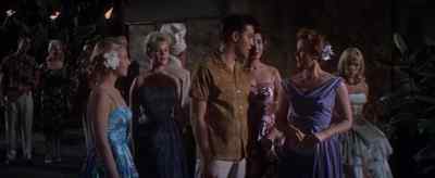 That's the traditional
Hawaiian way - Blue Hawaii