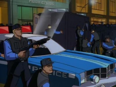 - That's them.
- Look, there they are. - Gargoyles
