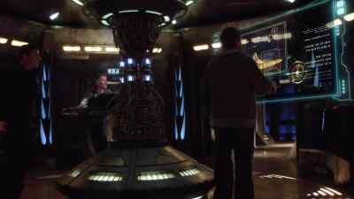 That's them . - Stargate Universe