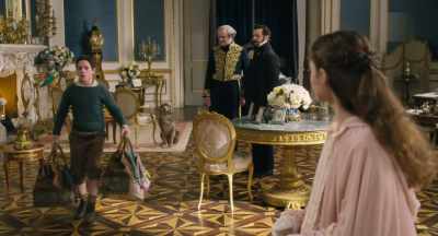 - That's us to the carriage.
- (Dab-Dab quacks) - Dolittle