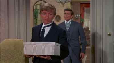 That's very funny. - The Happiest Millionaire