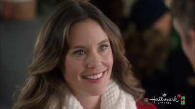 That's very
nice of you, - Christmas in Evergreen