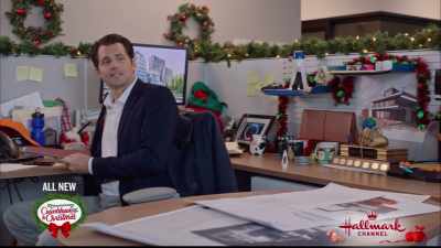          That's weird.
           - (Laughs) - Double Holiday