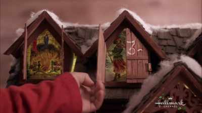 That's what happens
when you're running - Christmas at Holly Lodge