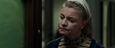 - That's what I thought.
- Okay. Then come in. - Hacker