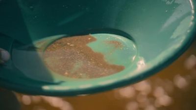 That's what
we're looking for right there. - Gold Rush
