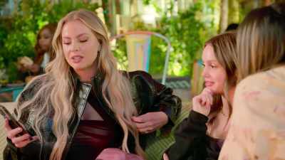 - That's where... Yeah.
- Well, that's what I don't know - The Secret Lives of Mormon Wives