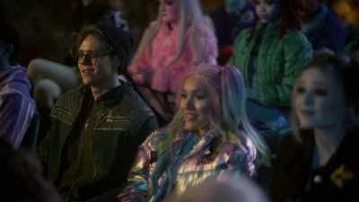 That's why we need to stand - Monster High 2