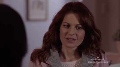 That's why Regina
concealed the pregnancy - A Bundle of Trouble: An Aurora Teagarden Mystery