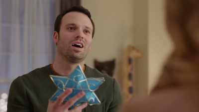 That's why your
grandmother thought - Mistletoe & Menorahs