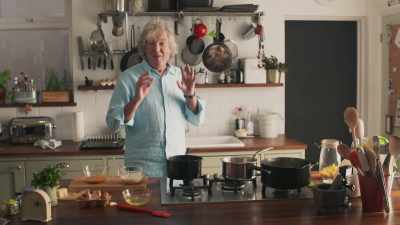 That's when you can
balls it up entirely. - James May: Oh Cook!
