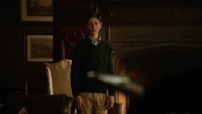That's your mom, huh? - Gotham