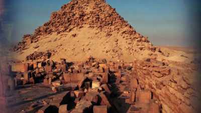 The ancient Egyptians went on to build - Ancient Engineering