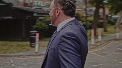 The apartment is clear. - Renegades