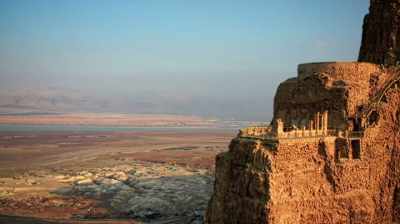 The apocalypse, the essenes
predict in their scrolls - Dead Sea Scrolls: The Doomsday Prophecy