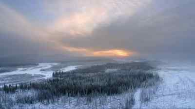 THE ARCTIC REFUGE IS
ROUGHLY THE SIZE - The Last Alaskans