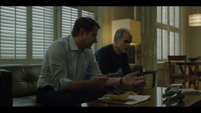 The articles and the press conferences. - House of Cards
