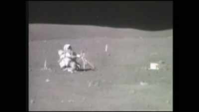 The astronaut waits, until
a mysterious force comes to his aid. - American Moon