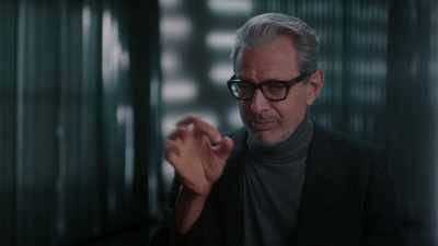 The audience sees it, - James Cameron's Story of Science Fiction