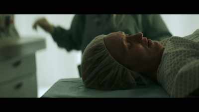 The baby's not breathing. - Birth/Rebirth