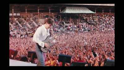 The band had become even bigger, - Simple Minds: Everything is Possible