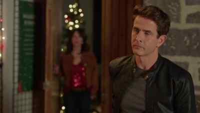 The bank had no idea
what I was talking about. - Jingle Bell Love