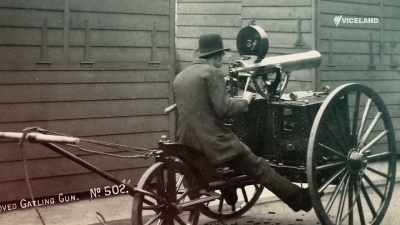 The barrels revolved around the rod
when a crank handle was turned. - Guns That Changed The Game