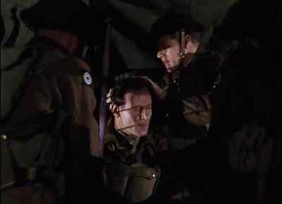 - The barricade's open, sir.
- Good. Damn. - The Life and Death of Colonel Blimp