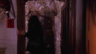 The basket's there,
but the chalice is missing. - Relic Hunter
