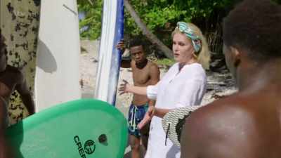 The beach is very clean.
Do you keep it clean? - Joanna Lumley's Hidden Caribbean: Havana to Haiti