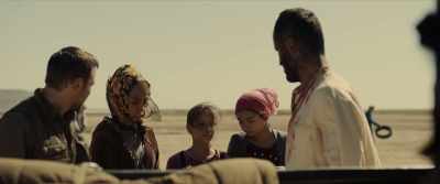 - The beautiful girls.
- Here you are. - Infiltration