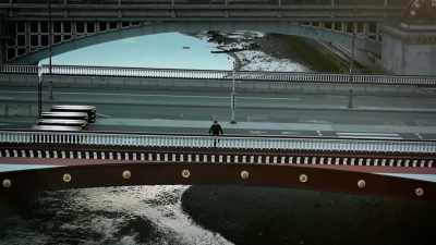 The body was hanging
from scaffolding - Ross Kemp: Mafia and Britain